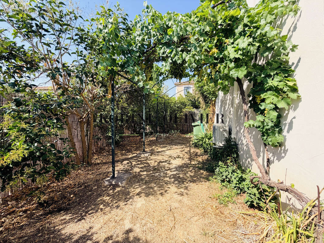 Maison 3 chambres jardin garage - photo 13