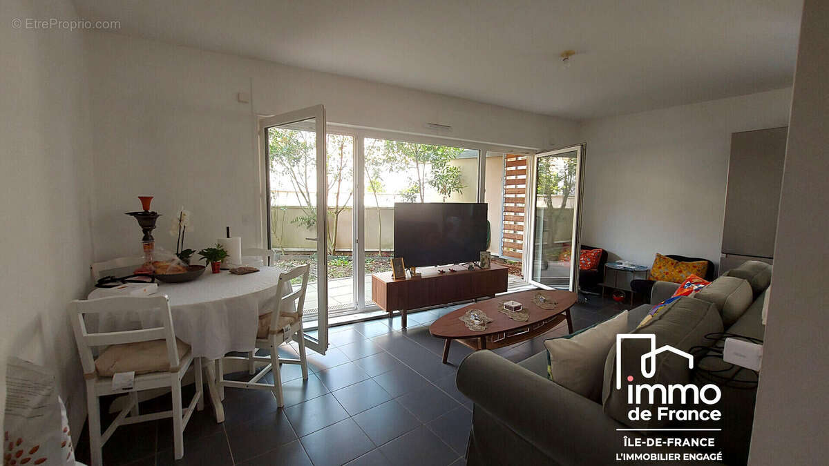 Appartement à VERSAILLES
