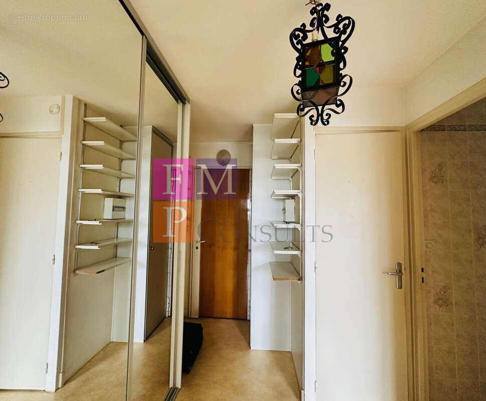 Appartement à PARIS-11E
