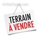 Terrain à SAINT-LAURENT-DE-LIN