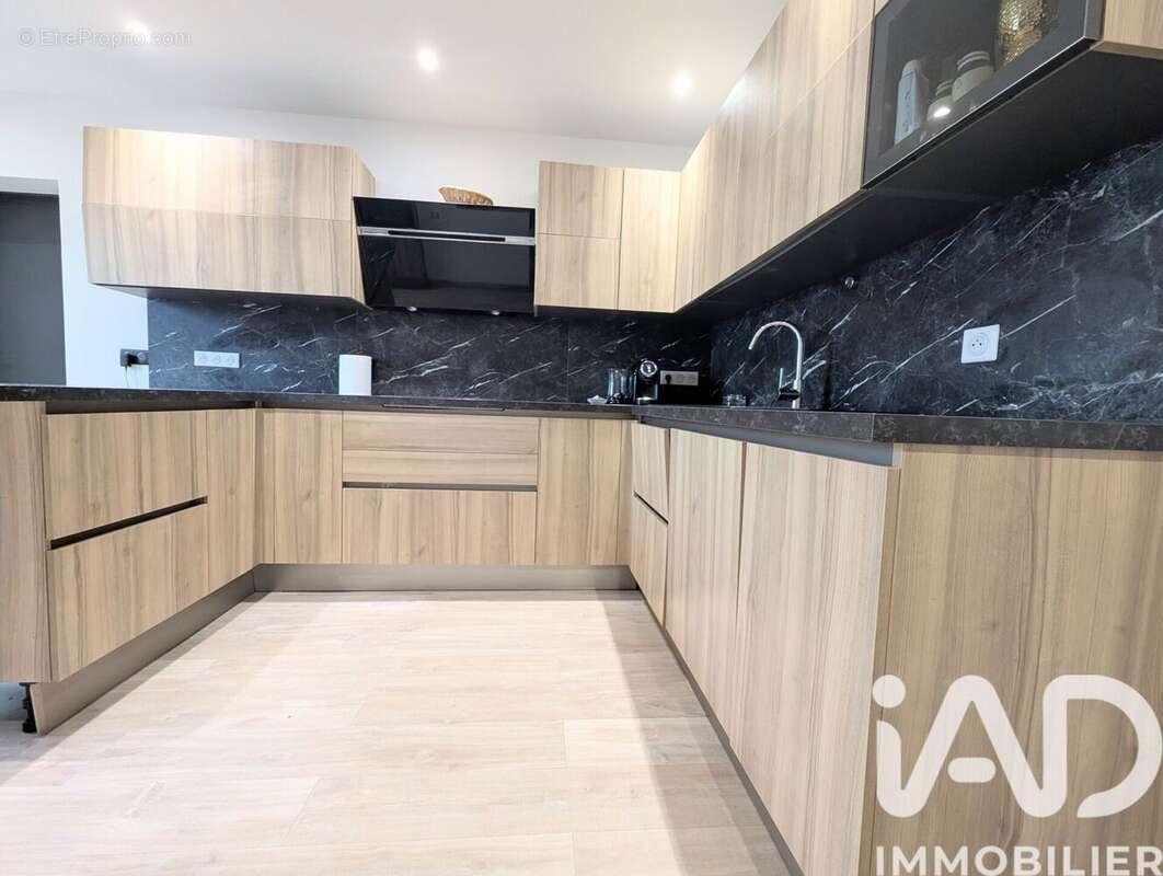 Photo 3 - Maison à MARLY