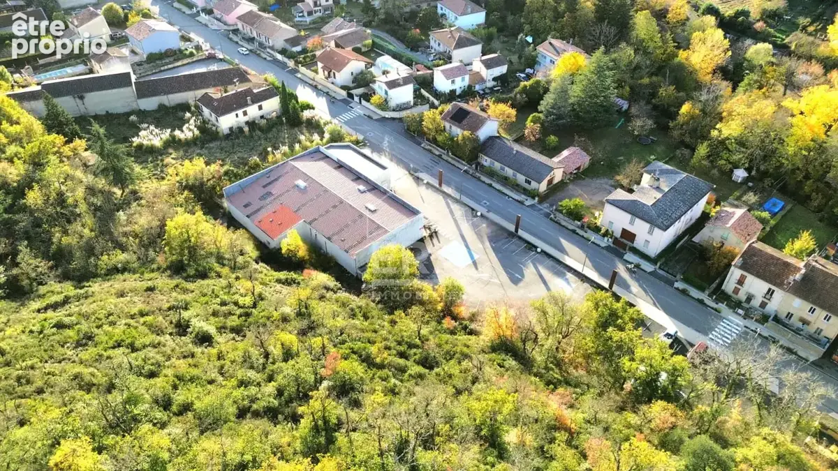 Local commercial 673m² à quillan - photo 7