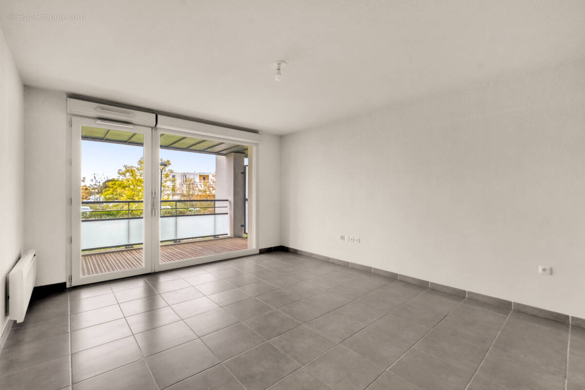 Appartement à COLOMIERS