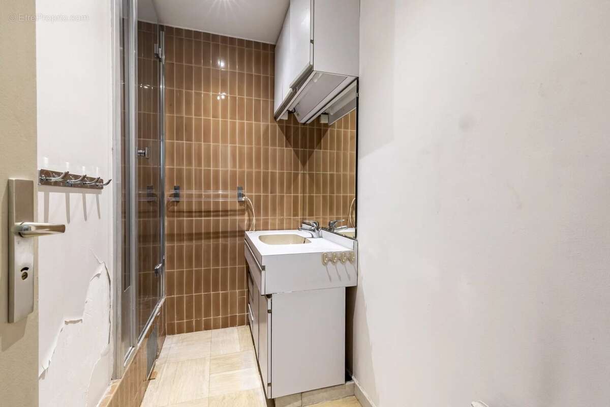 Appartement à PARIS-9E