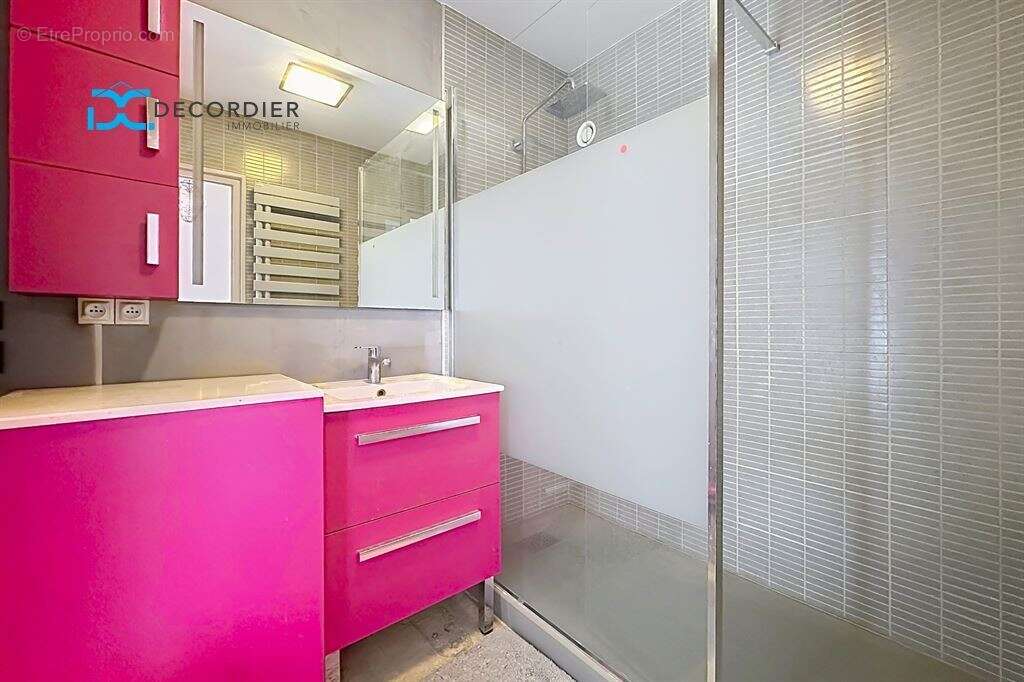 Appartement à EVIAN-LES-BAINS