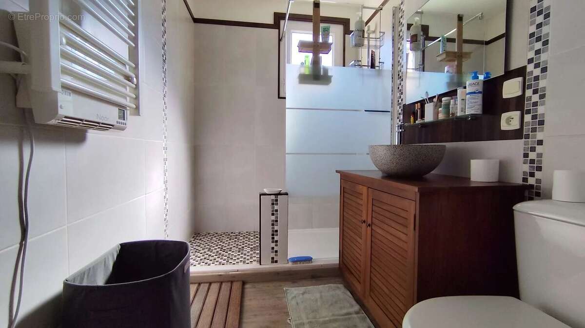Maison plain-pied 97 m² - Terrain 2107 m² - photo 12