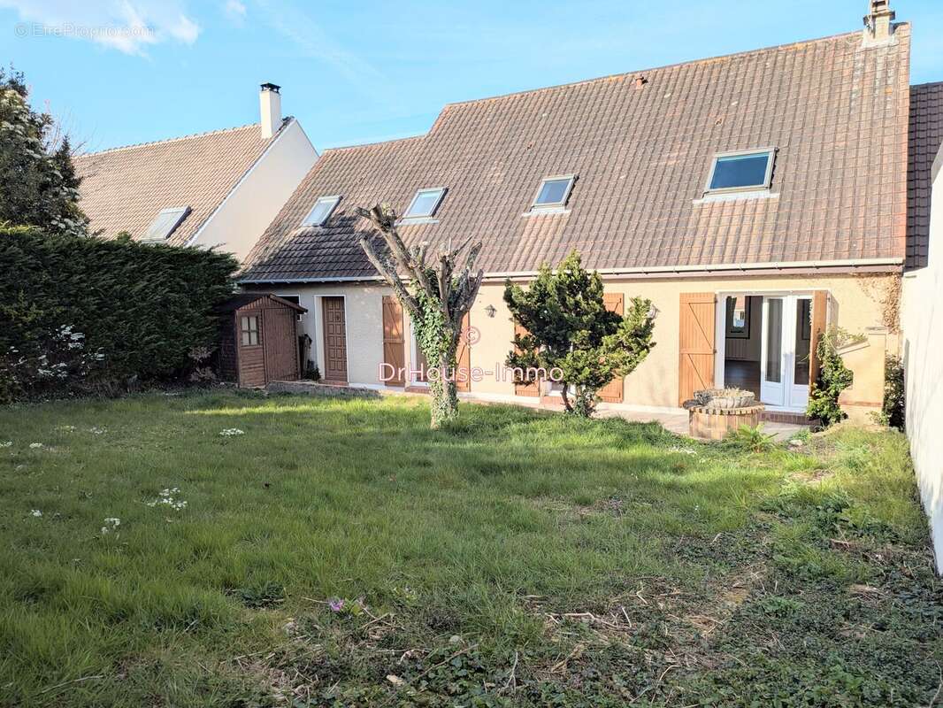 Maison 163 m² à Orgeval  - photo 12