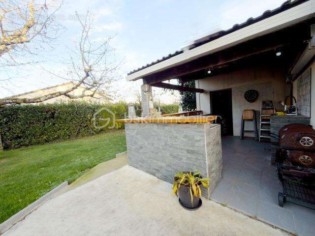 Maison à MOISSY-CRAMAYEL