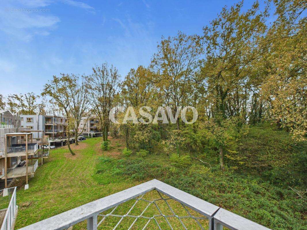 Appartement à AMBARES-ET-LAGRAVE