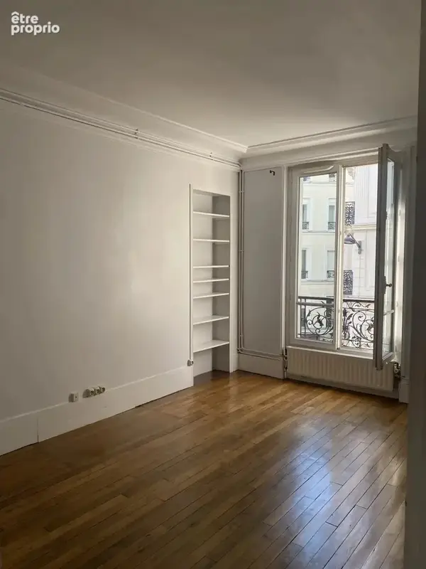 Paris 17e - Épinettes - Charmant 2 pièces lumineux 41 m² - Immeuble ancien - photo 2