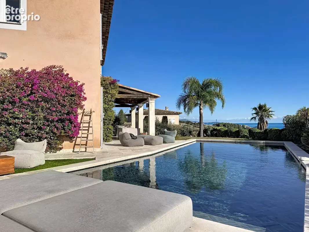 Villeneuve-Loubet/Biot – Villa contemporaine vue mer, piscine privée, résidence sécurisée - photo 17