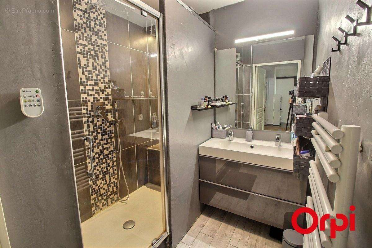 Appartement à MARSEILLE-14E