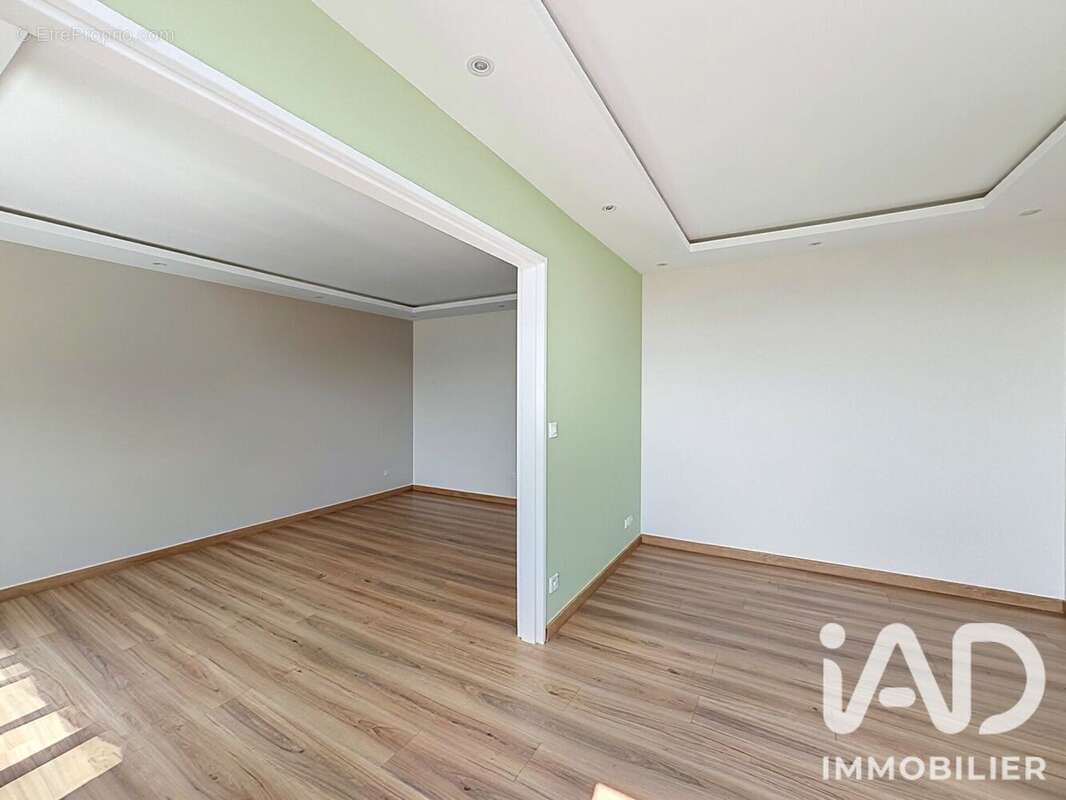 Photo 2 - Appartement à DEUIL-LA-BARRE