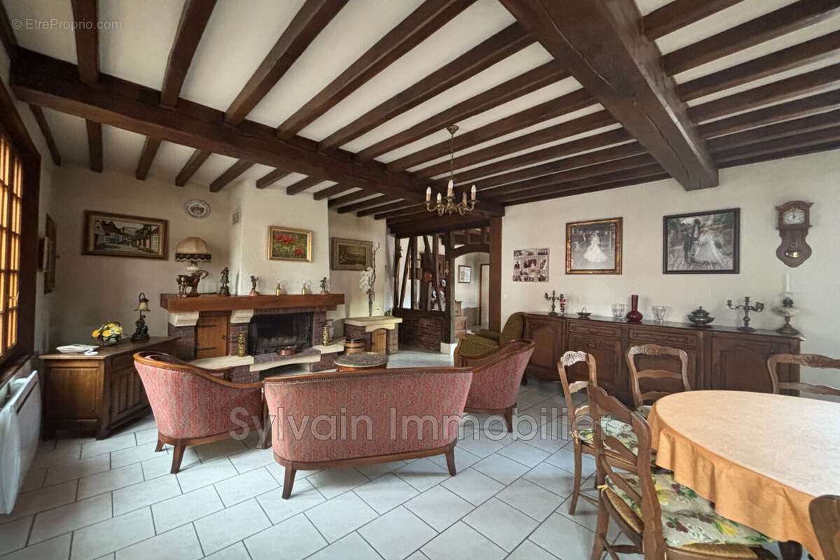 Maison à SONGEONS