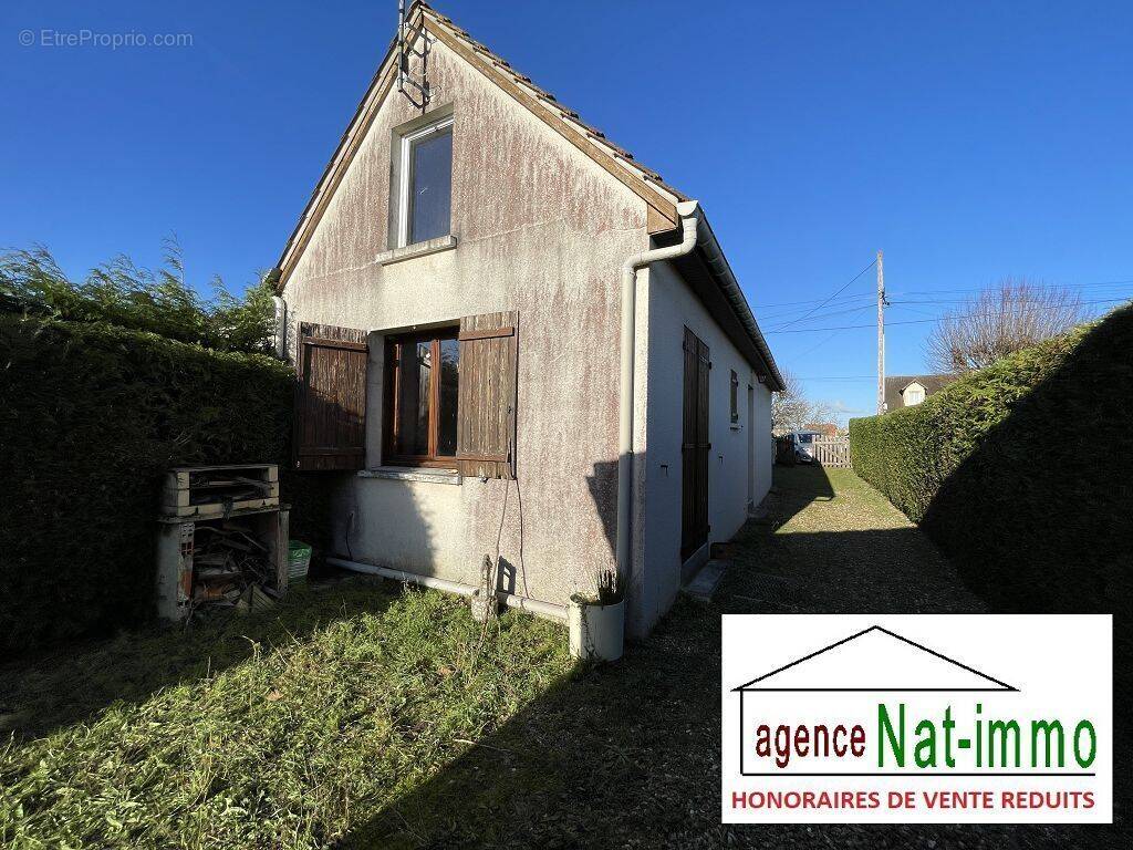 Maison à FERRIERES-EN-GATINAIS