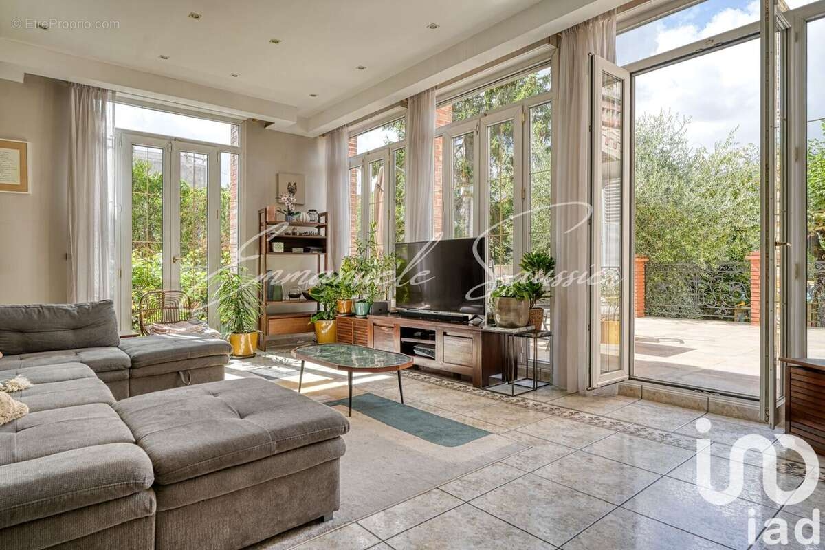 Photo 7 - Maison à LES PAVILLONS-SOUS-BOIS