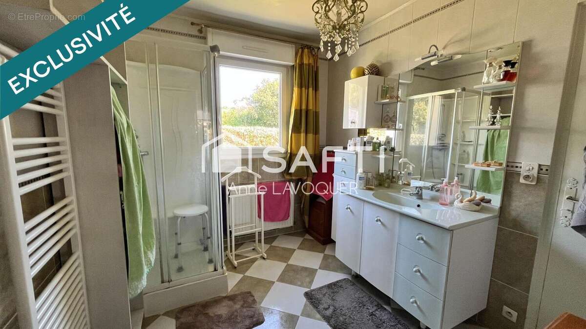 Photo 8 - Maison à PLUVIGNER