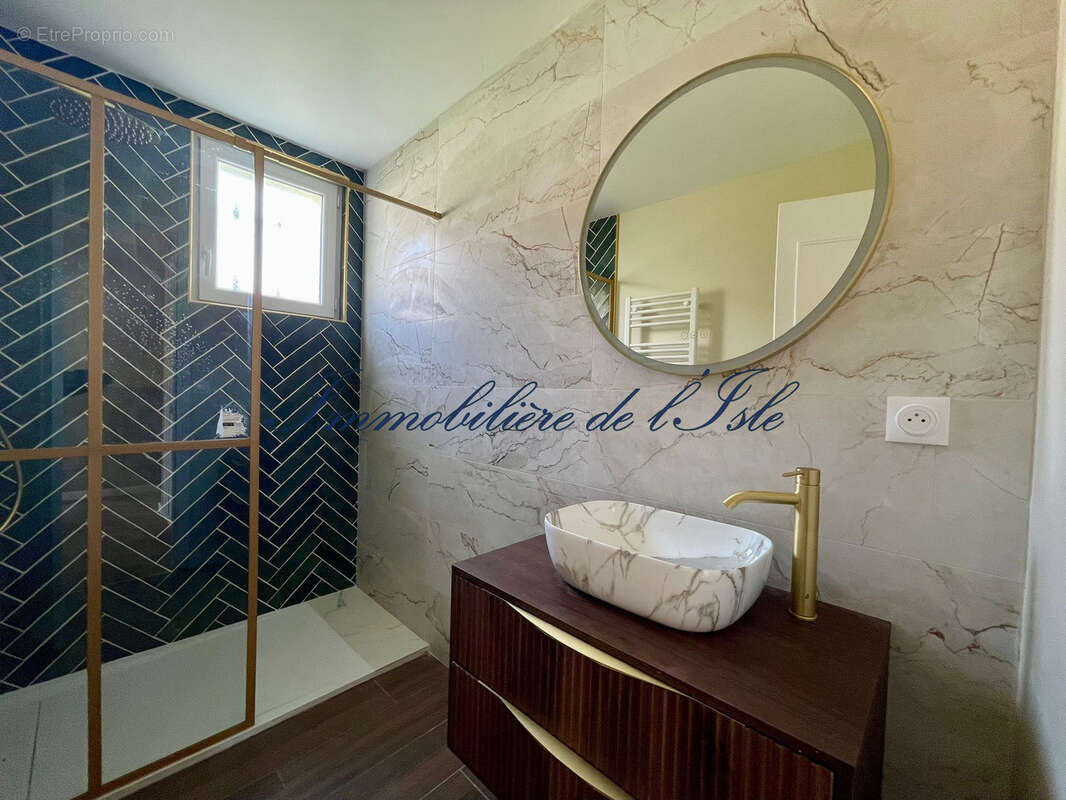 Maison à COULOUNIEIX-CHAMIERS