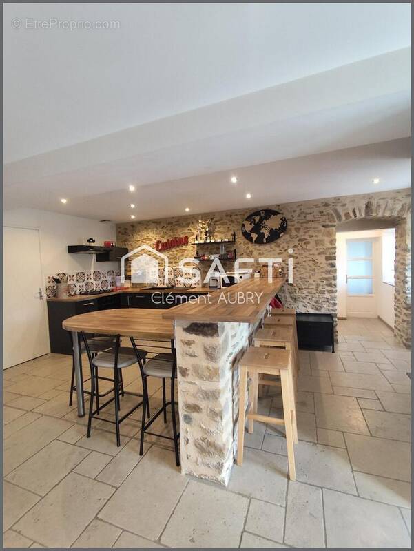 Photo 1 - Maison à LA BACONNIERE