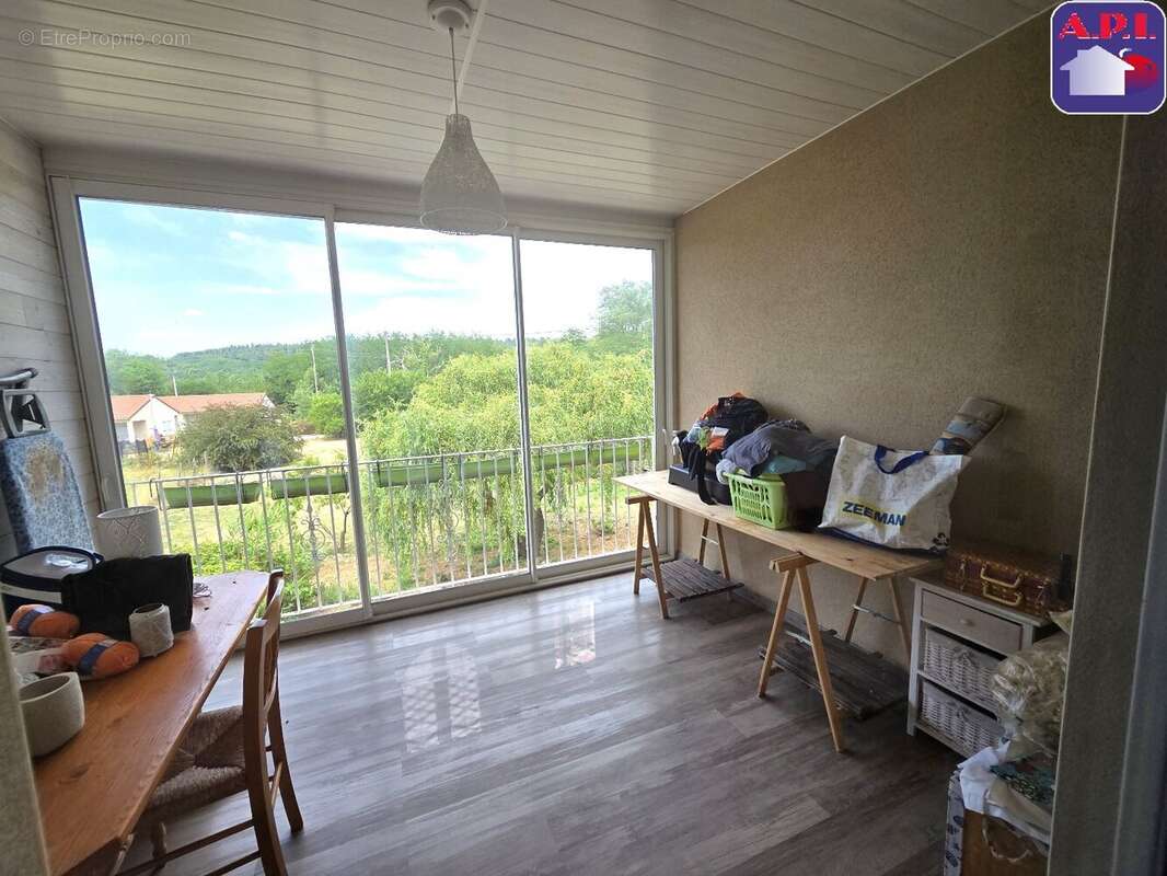 Maison 119 m² à Calmont  - photo 7