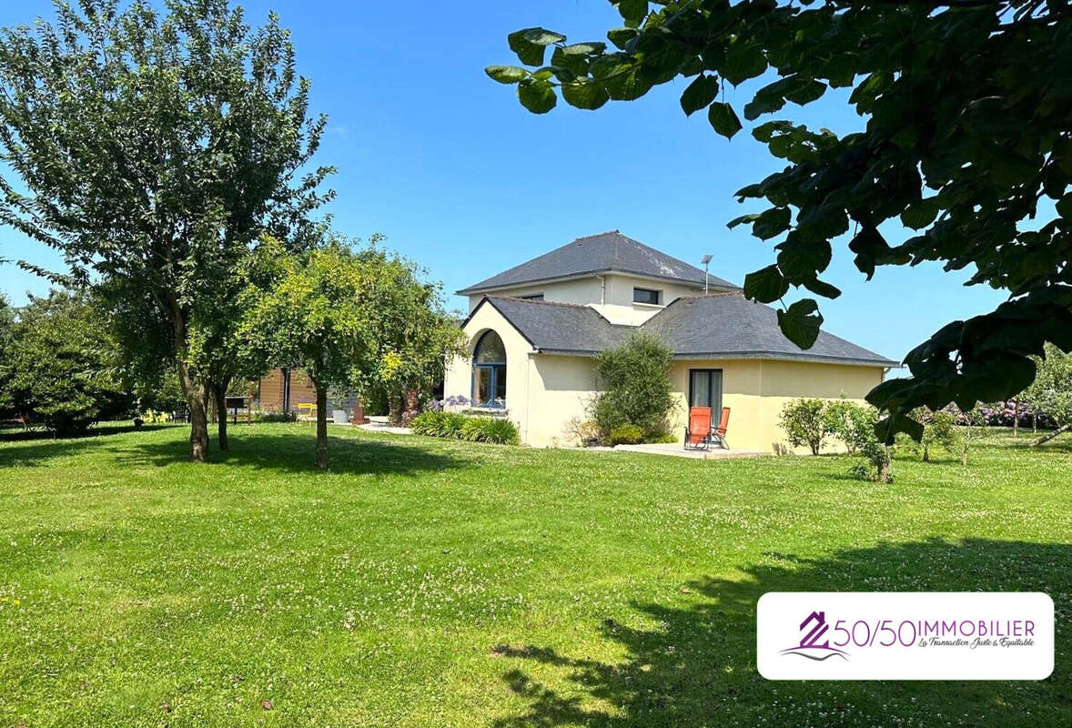 Maison 245 m² à Treflez  - photo 2