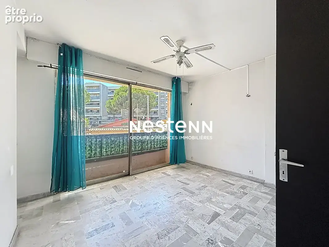 Photo Appartement à Vallauris au prix de 249 000€