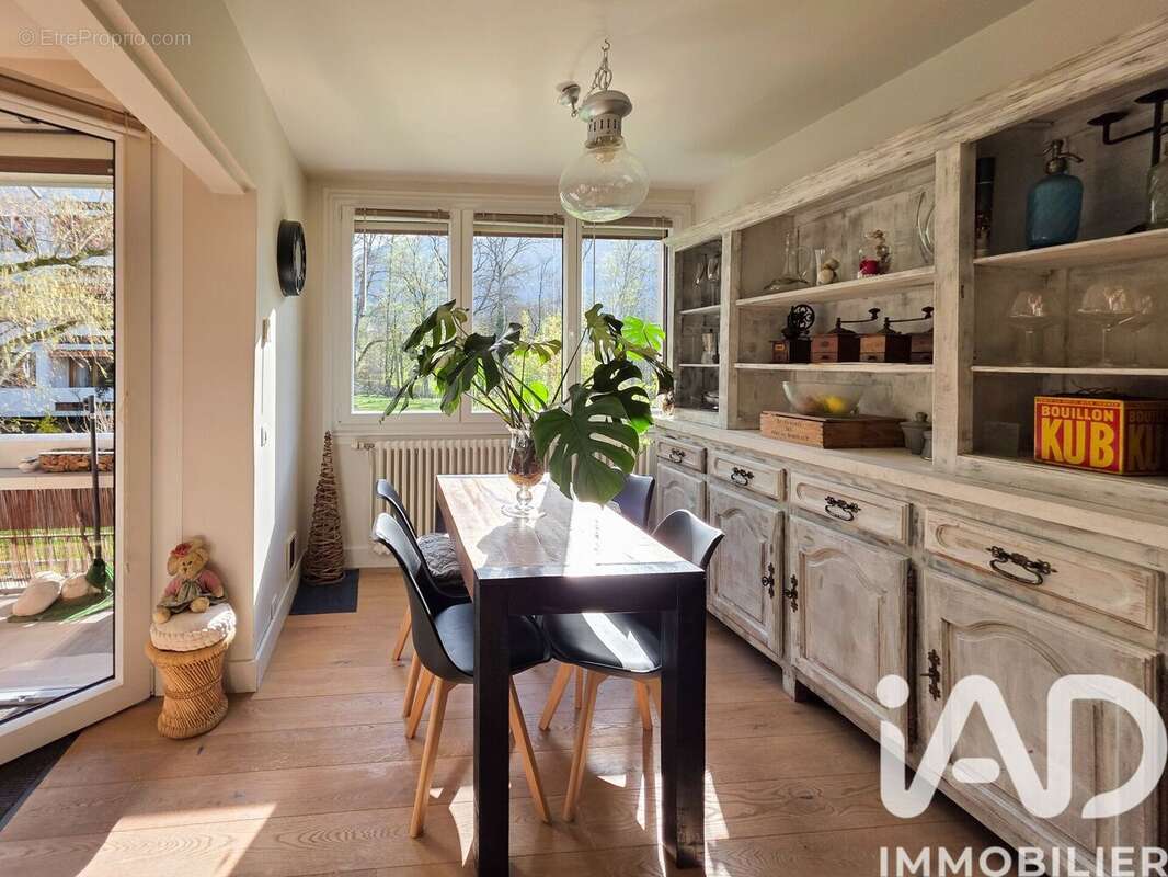 Photo 2 - Appartement à ANNECY-LE-VIEUX