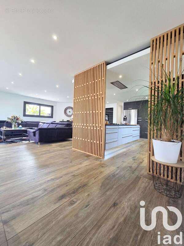 Photo 8 - Maison à PIA