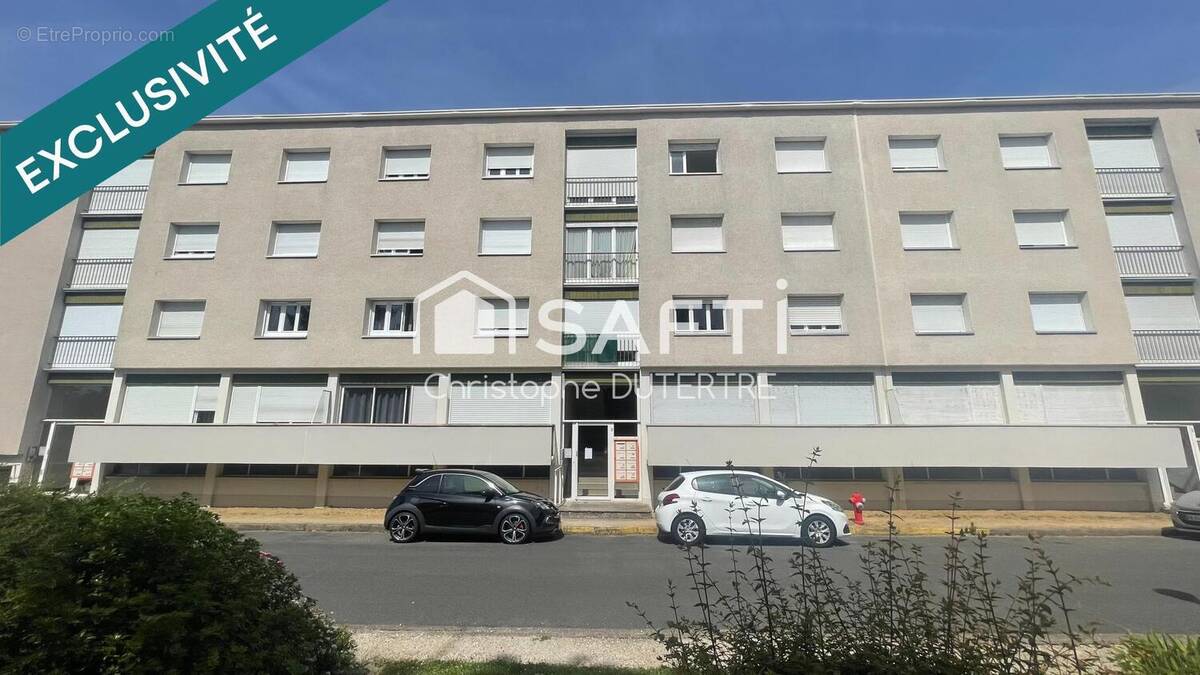 Photo 1 - Appartement à SAINT-JEAN-DE-LA-RUELLE