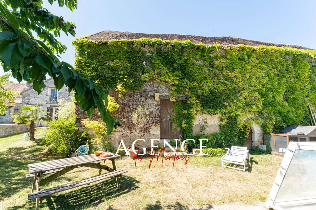 Maison à DONNEMARIE-DONTILLY