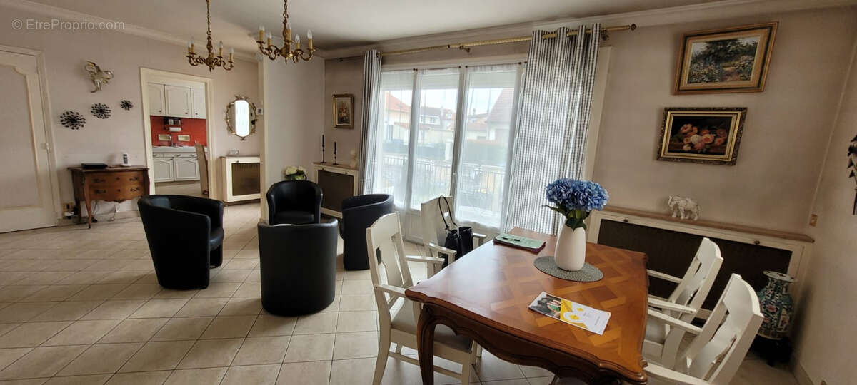Maison familiale non loin du métro L.14 - photo 3