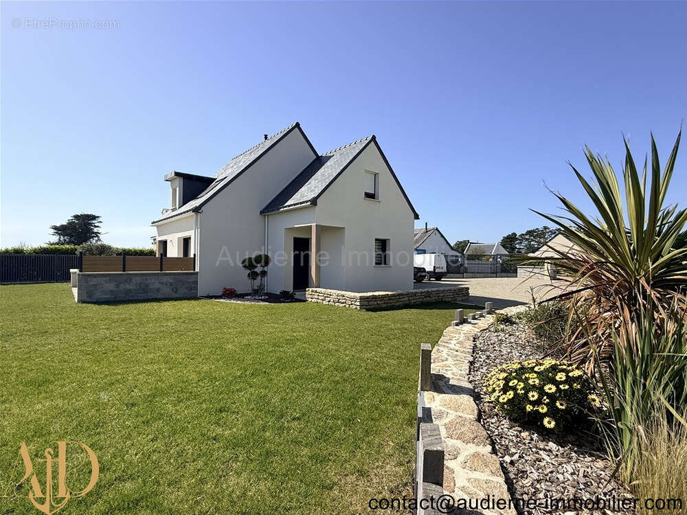 Maison à AUDIERNE