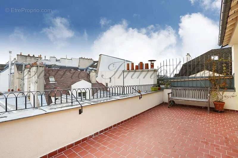 Appartement à PARIS-4E