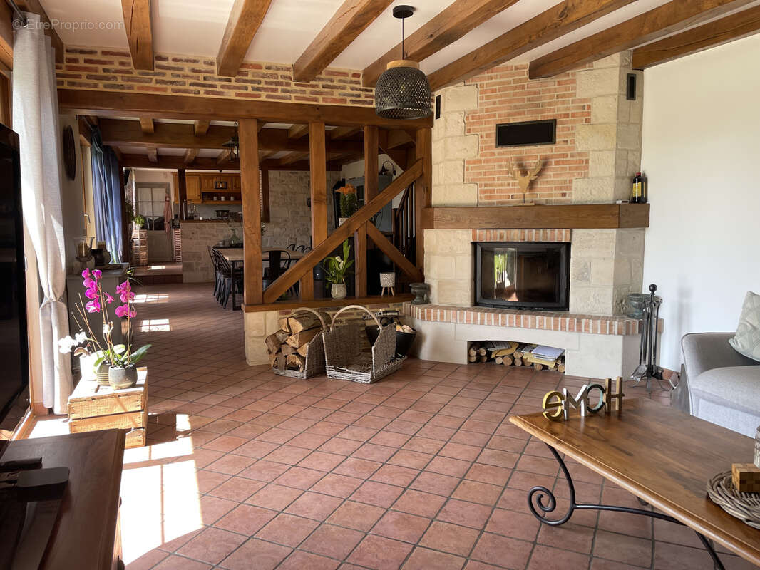 Maison à SAINTE-GENEVIEVE