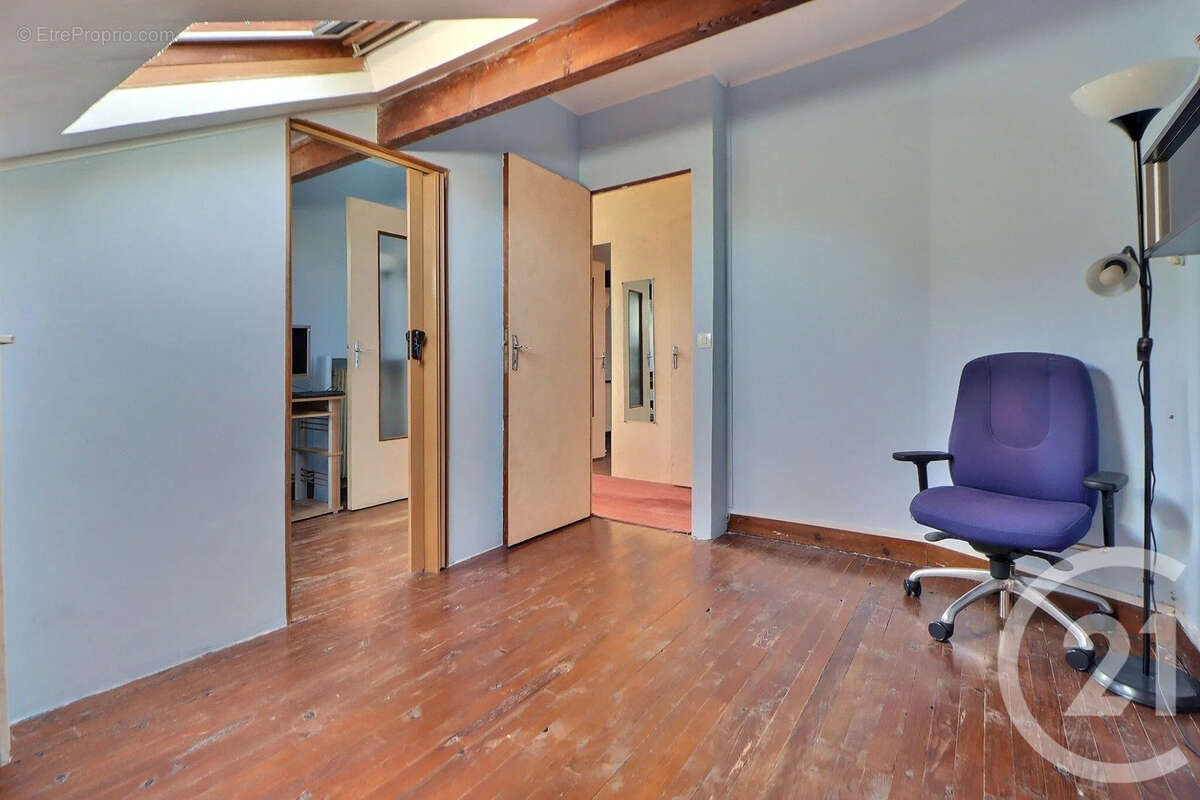 Maison 105 m² à Aulnay-Sous-Bois  - photo 8