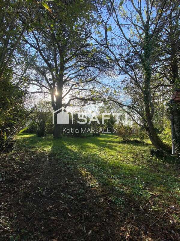 Photo 2 - Maison à CHEZAL-BENOIT