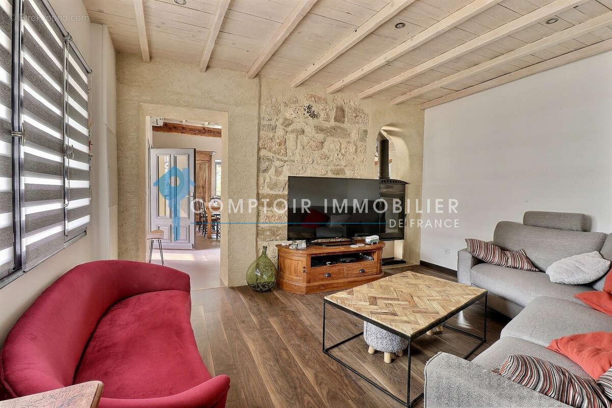 Maison à ARPAILLARGUES-ET-AUREILLAC