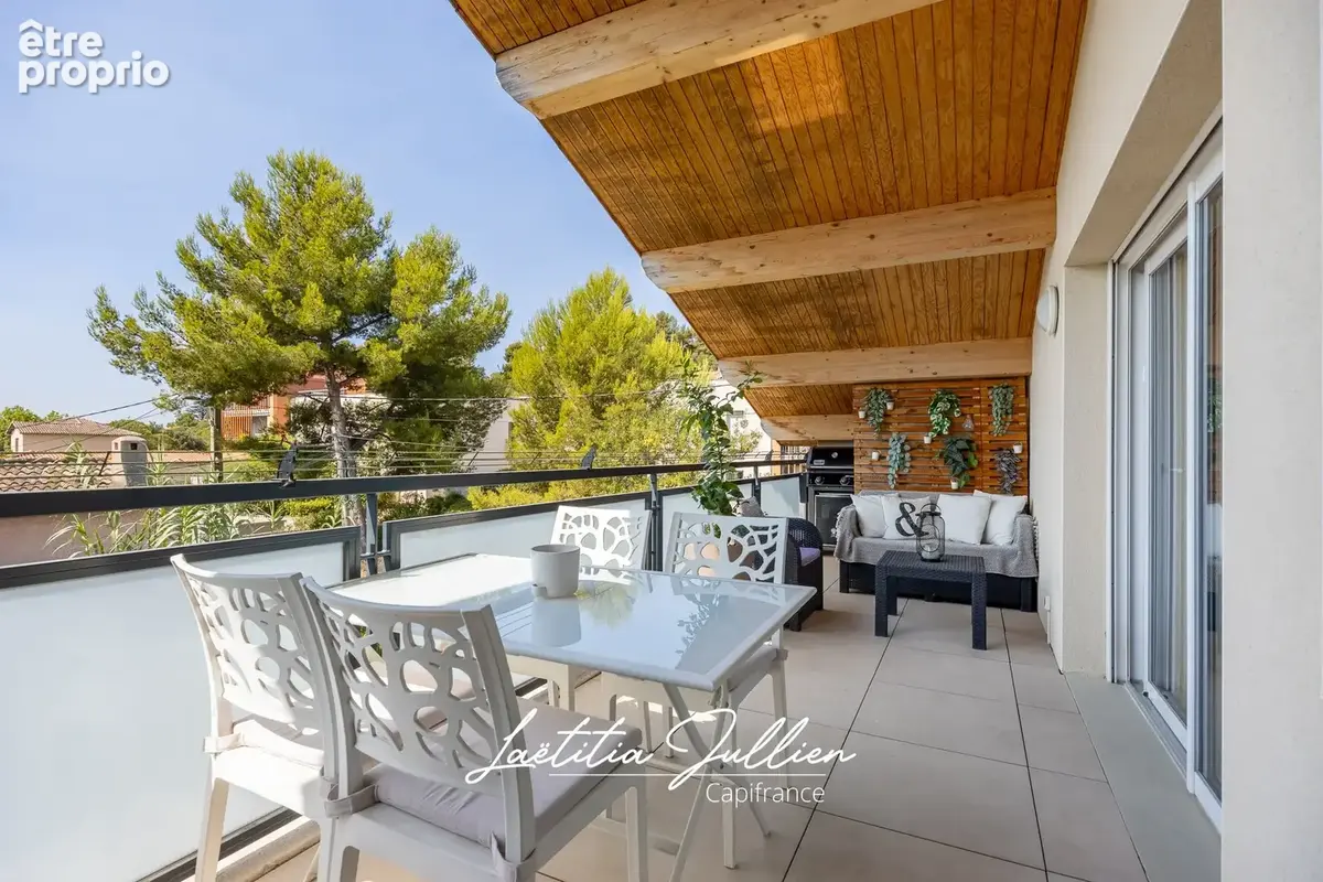 En Exclusivité par Laëtitia JULLIEN – Marseille 12ème – Les Caillols – Duplex T4 de 94 m² avec deux terrasses, parking, garage e - photo 8