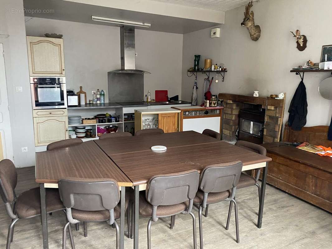 Maison à FAUX-LA-MONTAGNE