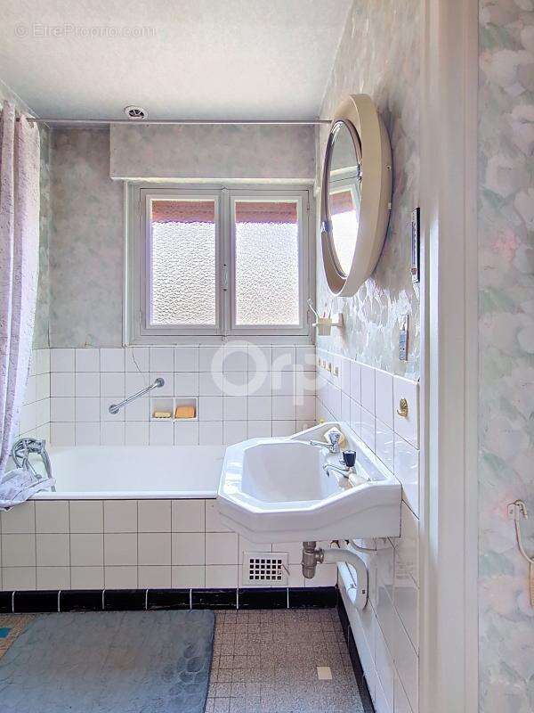 Maison à DOULAINCOURT-SAUCOURT