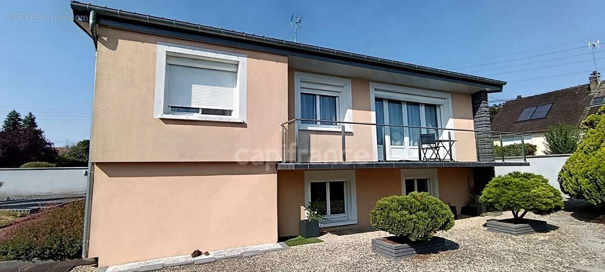 Maison familiale de 6 pièces avec 4 chambres, bureau et sous-sol aménagé - photo 17