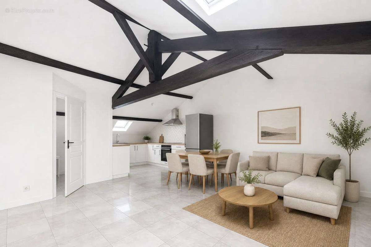 Appartement à CORBEIL-ESSONNES