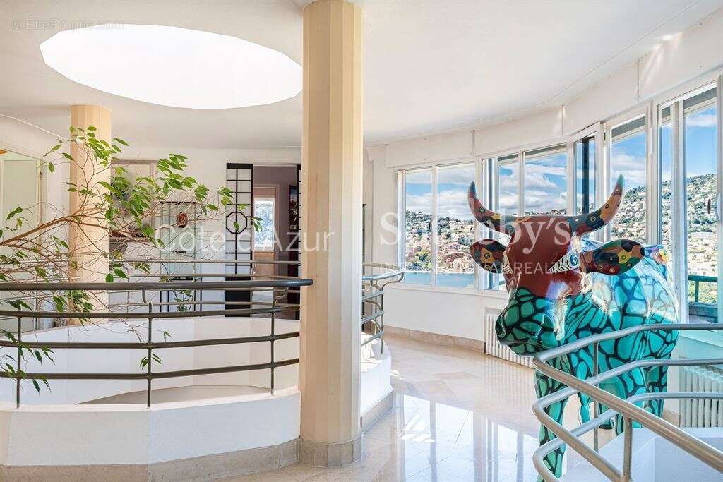 Villa Ligne Droite : Splendide villa Art Déco avec vue mer à vendre à Saint-Jean-Cap-Ferrat - photo 7