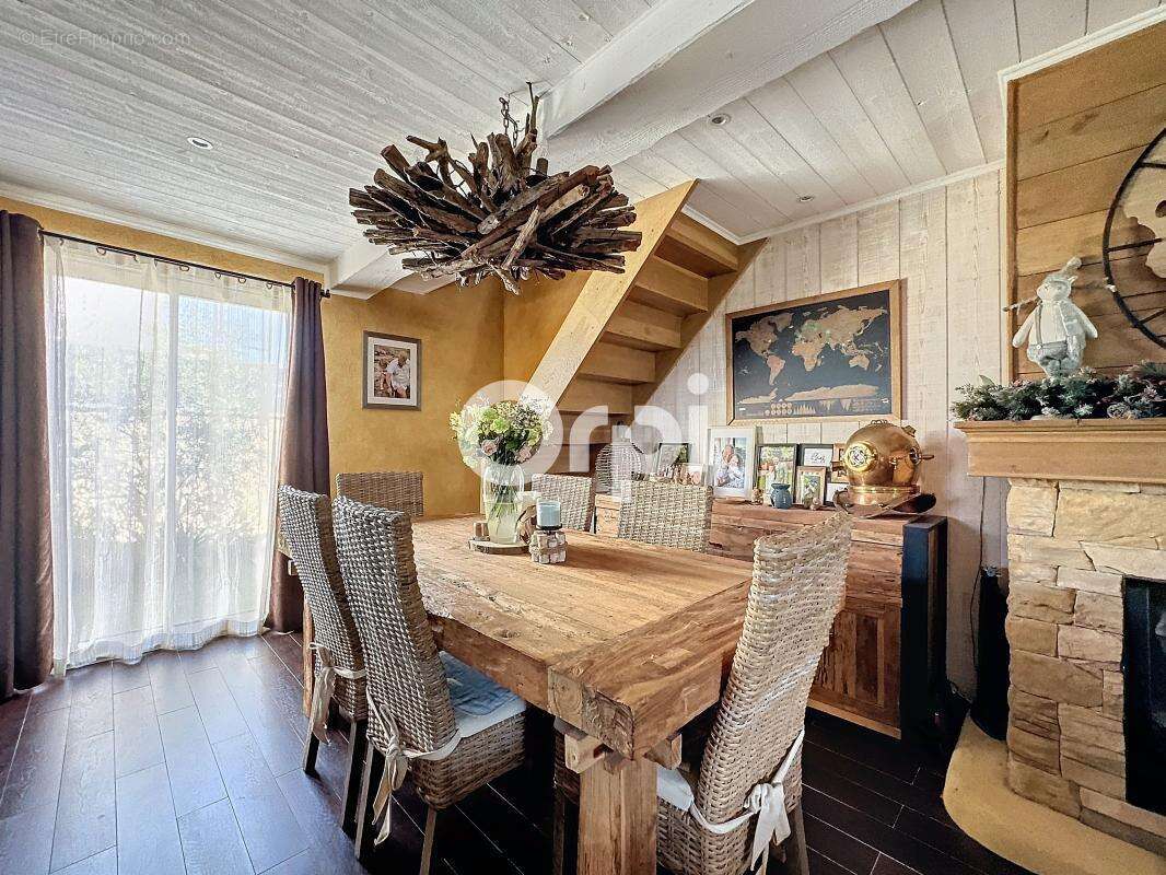 Maison à VILLENEUVE-LOUBET