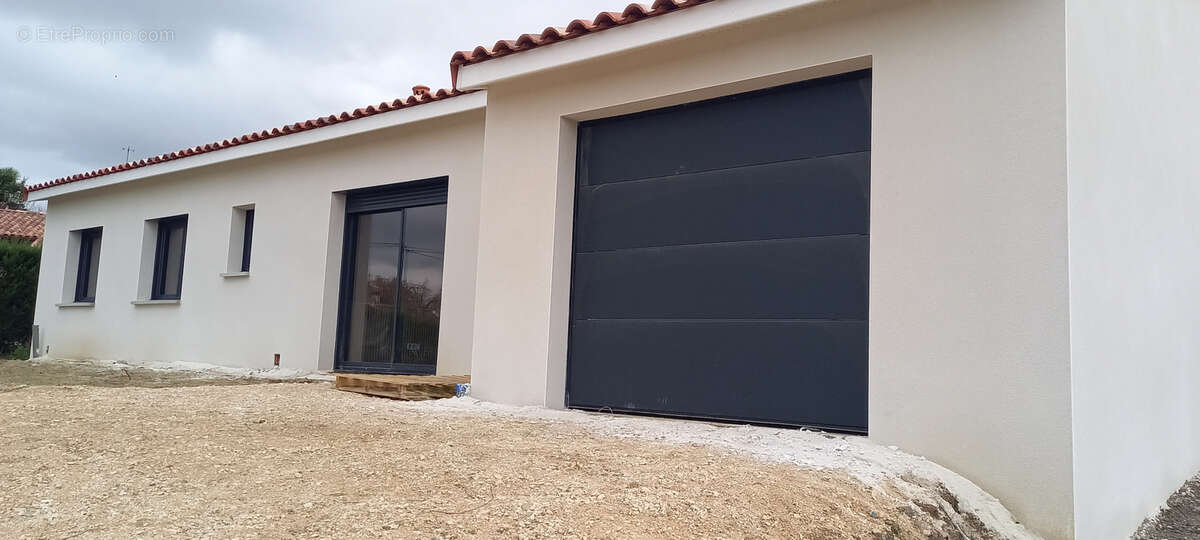 Maison à LEZAT-SUR-LEZE