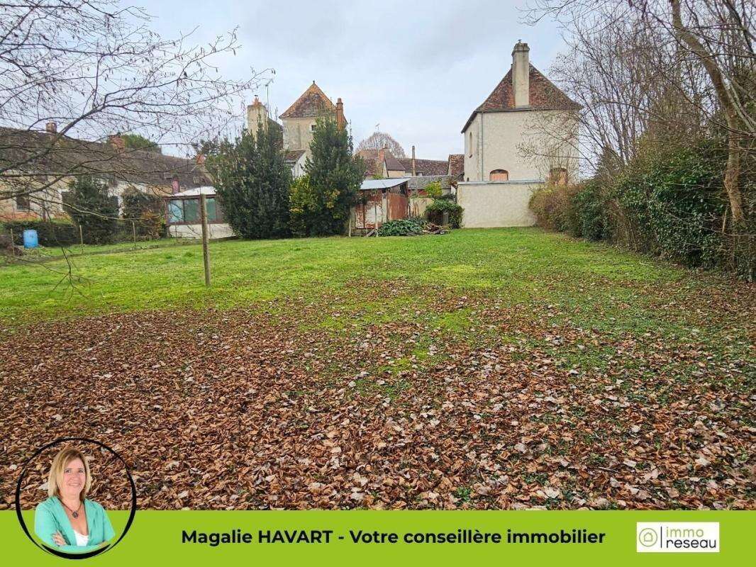 Maison à MEZIERES-EN-BRENNE