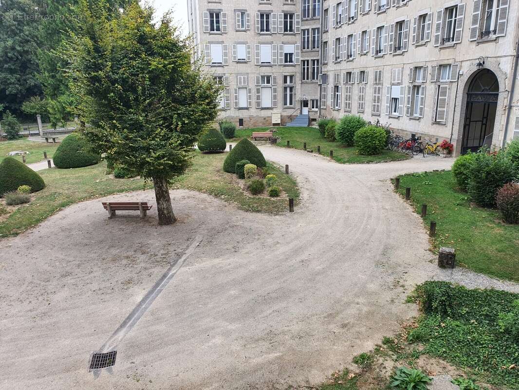 Dpt vosges (88), à vendre vittel - ensemble de 2 studios secteur parc thermal - photo 8