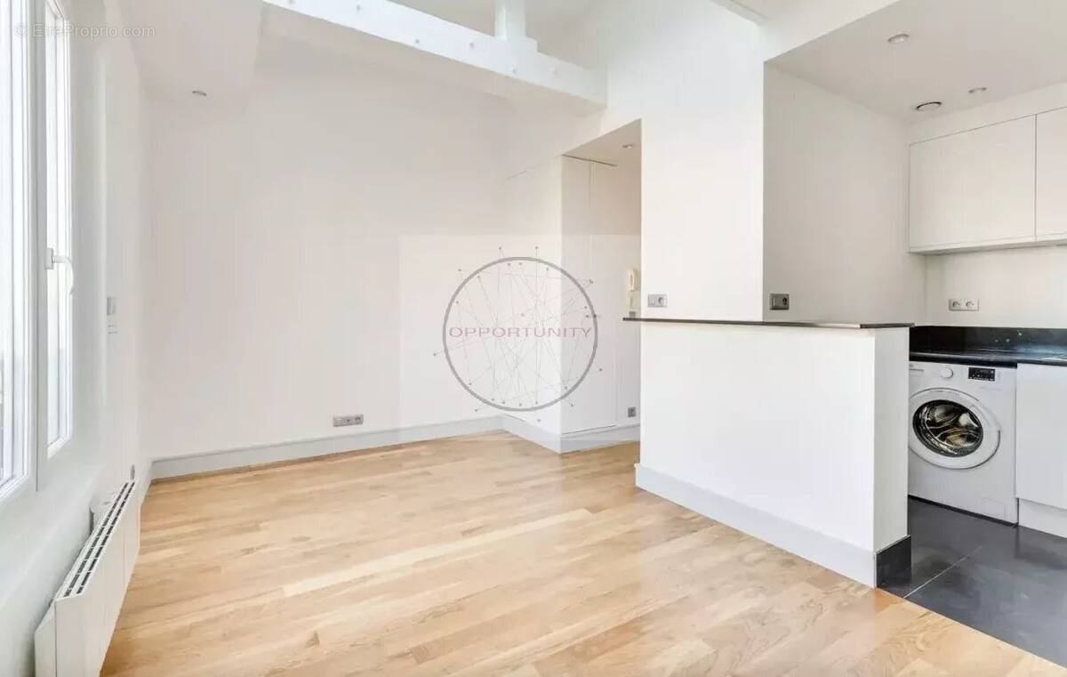 Appartement à PARIS-19E