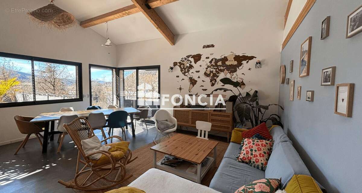 Maison à DIGNE-LES-BAINS