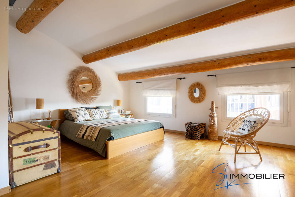 Maison à MARSEILLE-6E